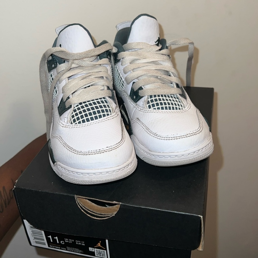 TD Jordan 4’s